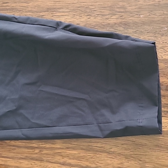 Tommy Bahama Golf Pants Womens XL Black Pull-On Pockets Lightweight Ankle - Picture 2 of 6